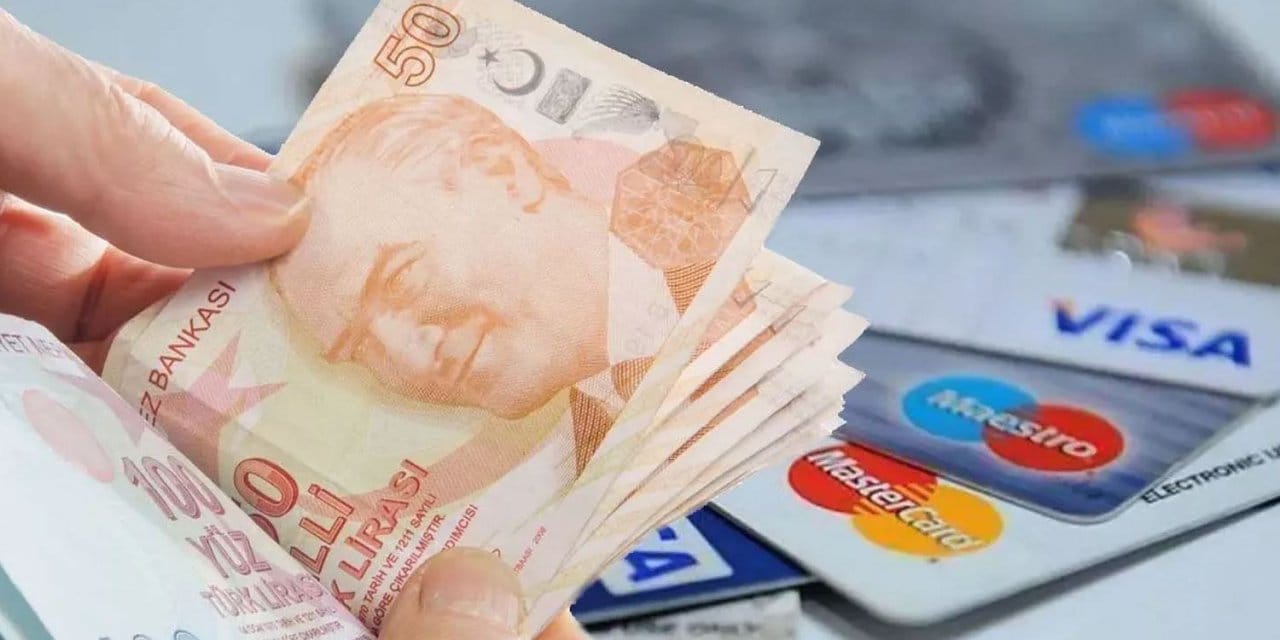 Kredi kartı faizleri düşürüldü!