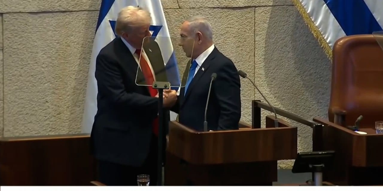 ayakta alkislanan trump israilin en buyuk odulune layik goruldu netanyahu yanimizda durdunuz djke1aUy.jpg