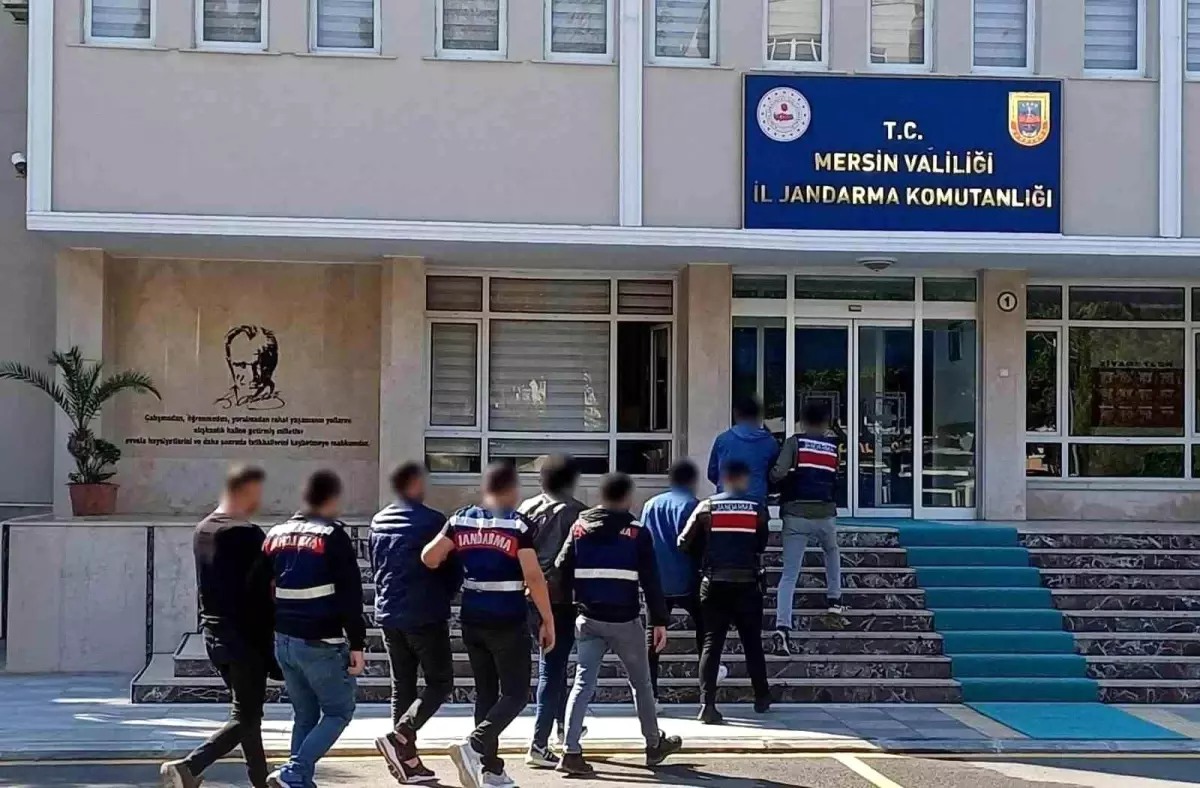 Mersin’de Uyuşturucu Suçlarına Yönelik Operasyonda 5 Kişi Yakalandı