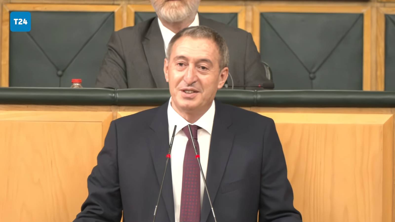 tuncer bakirhan mecliste kurulan komisyonun sayin ocalani dinlemesi gerekiyor bunu bir tabuya cevirmemeliyiz sAX8gvhI.png